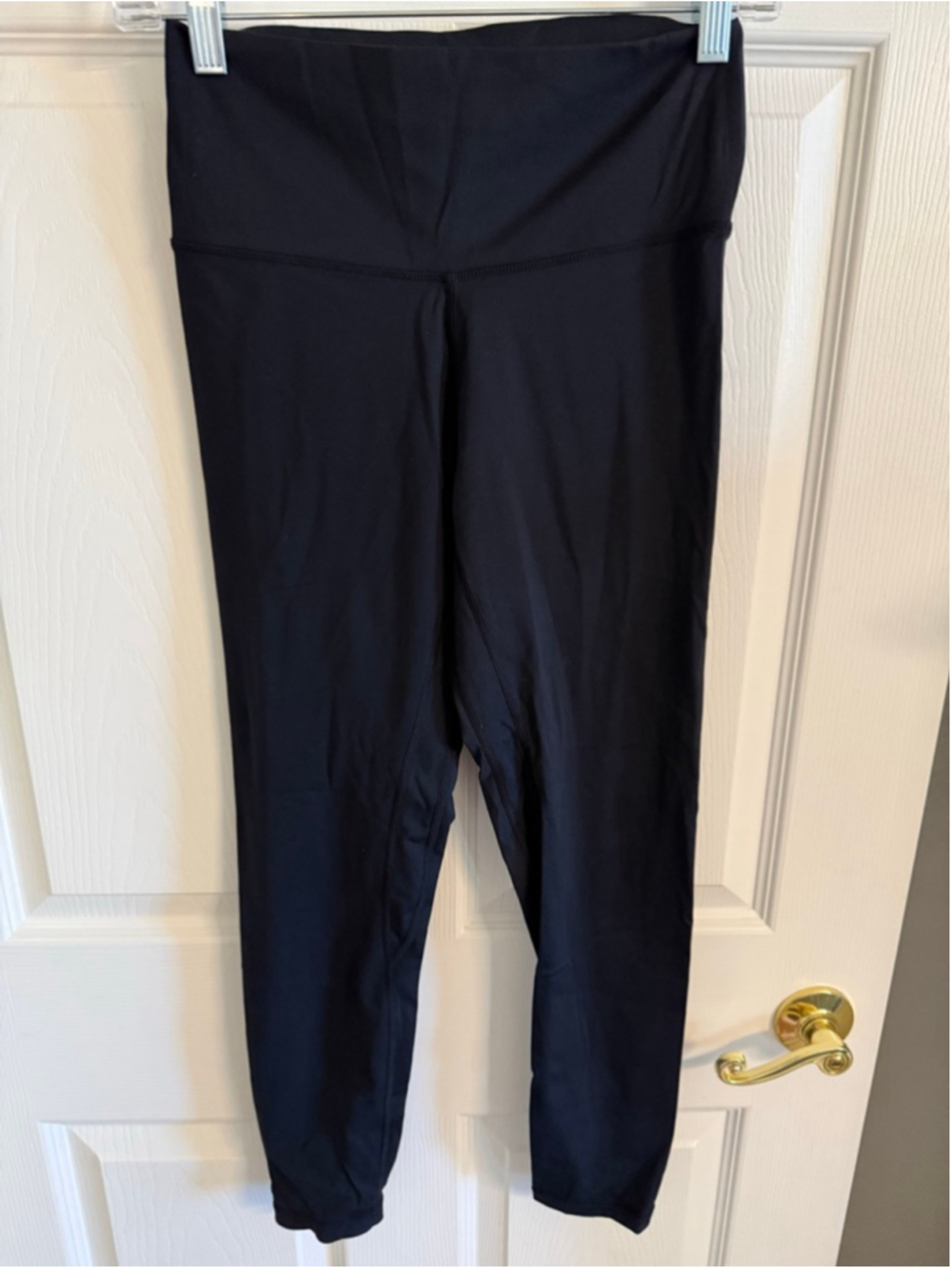 Colorfulkoala Black 7/8 leggings size medium